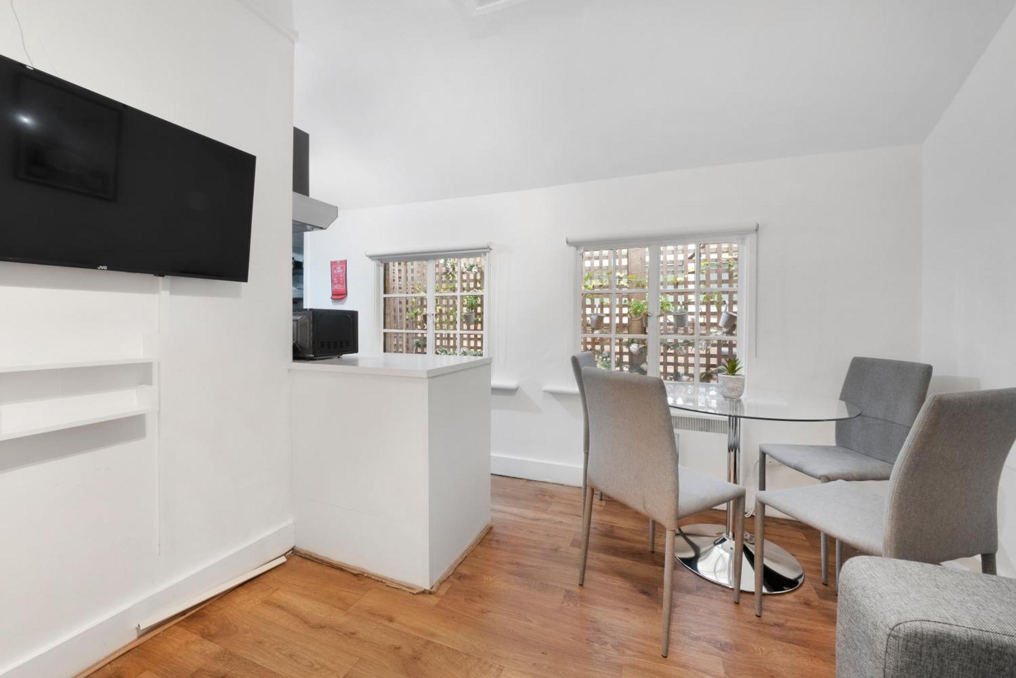 2 Bed Piccadilly Apartment 1 Londyn Zewnętrze zdjęcie
